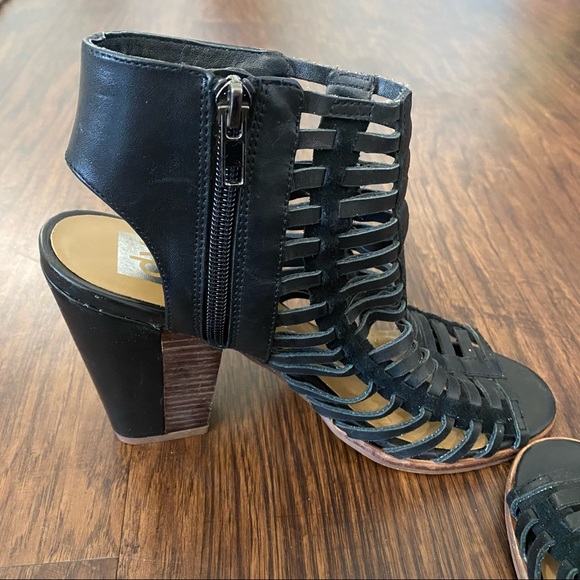 Dolce Vita Black Leather Strappy Block Heels - Picture 7 of 8